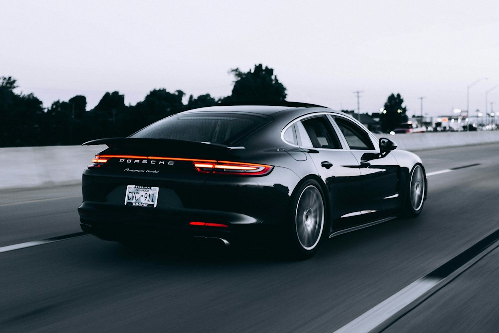 2020 BMW 328i